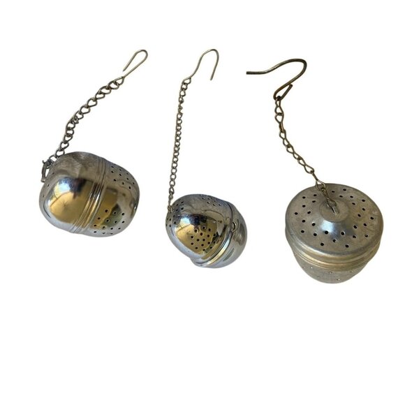 Vintage Metal Tea Infuser Collection 10 Set Chain & Hook Details 2 Strainers - Picture 5 of 10
